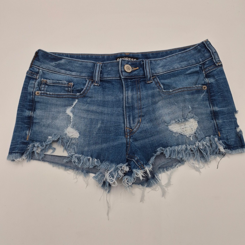 Express Shortie Low Rise Distressed Denim Cut Off Shorts Medium Wash Blue Size 6